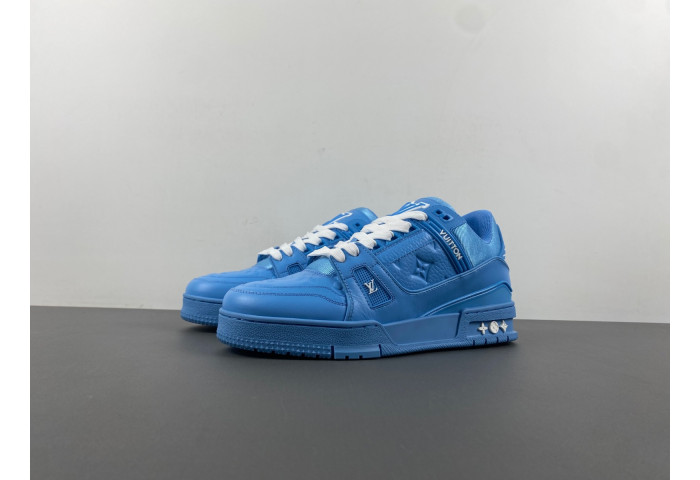 l**is V*t*n lv trainer