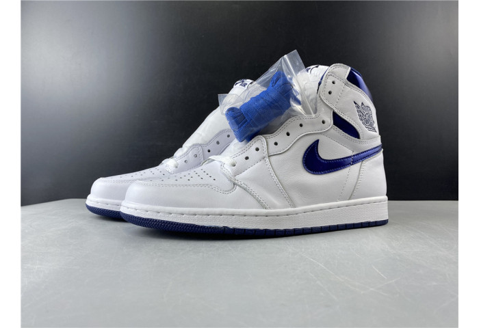 Jordan 1 Retro Metallic Navy (2016) 555088-106