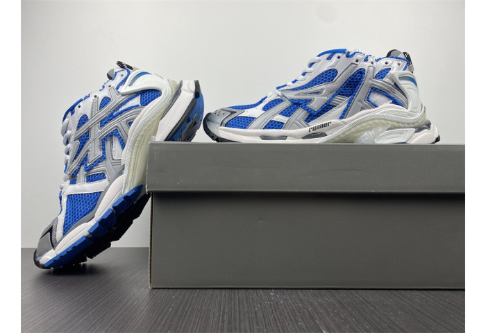Ba*len*cia*ga runner sneaker