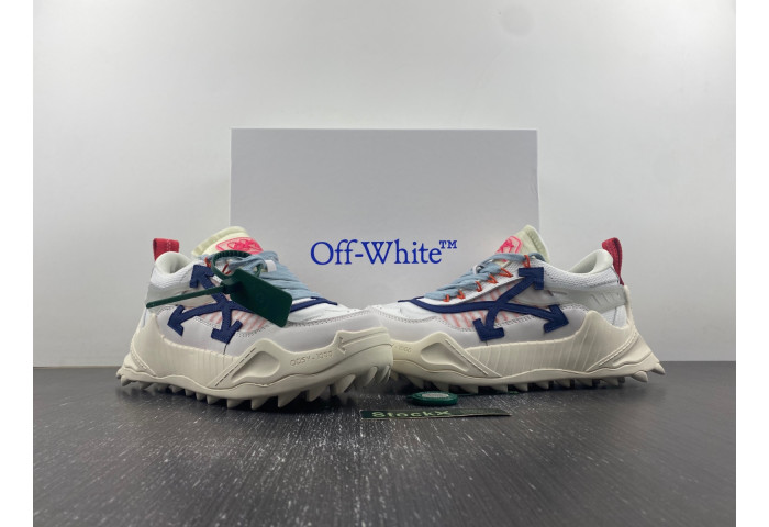 Off-White c/o Virgil Abloh