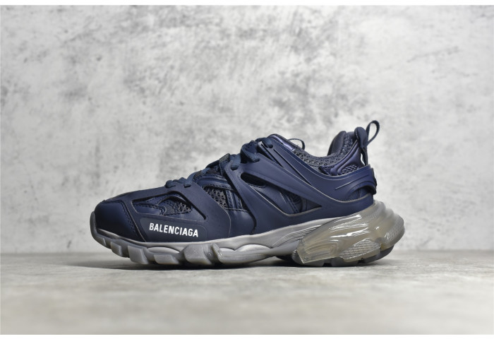 Ba*len*cia*ga track trainer