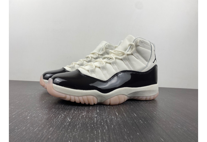 AIR JORDAN 11 WMNS "NEAPOLITAN" AR0715-101