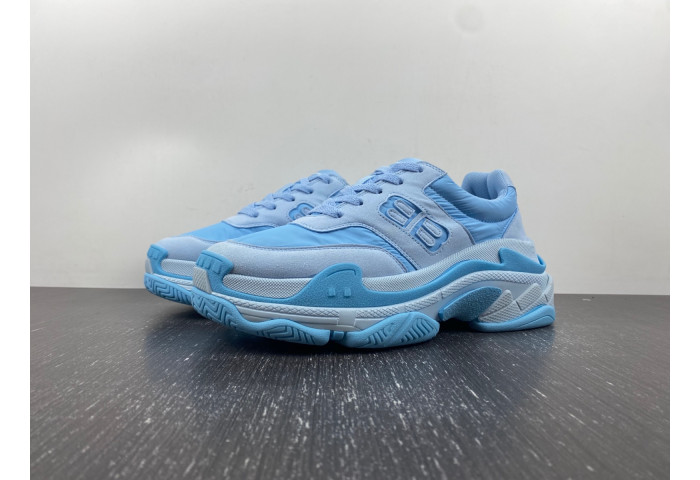 Ba*len*cia*ga triple s sneaker 710156 w3cu2 4045