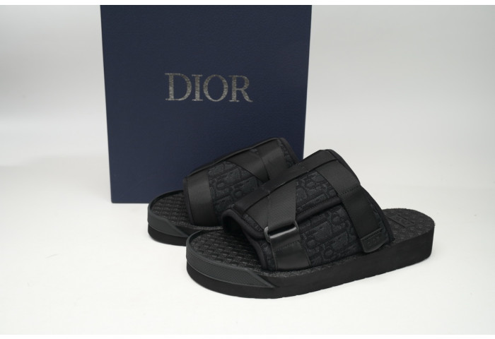 D*or alpha oblique black slide