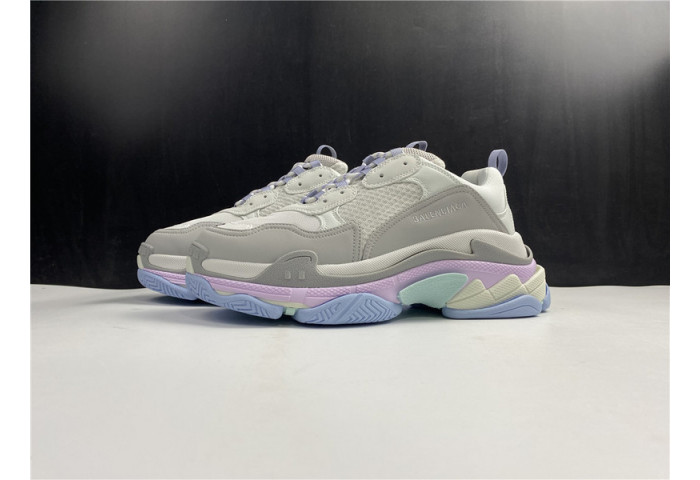 BALENGA TRIPLE S TRAINER 536737 W2FW1 1977