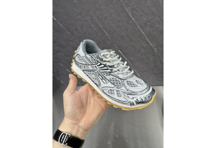 Bo*te*ga ve*ne*ta orbit sneaker