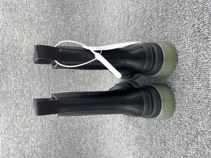 Bo*te*ga ve*ne*ta boots