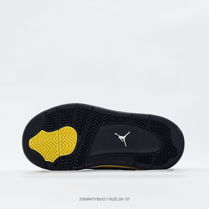 Jordan 4 Retro SNEAKERS