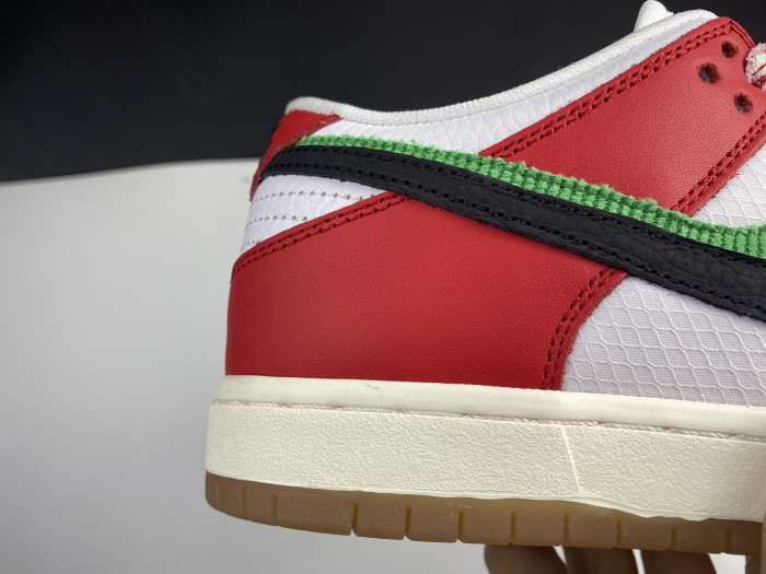 Frame Skate x Nike SB Dunk Low “Habibi” CT2550-600