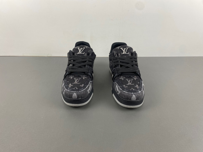 Louis Vuitton LV trainer