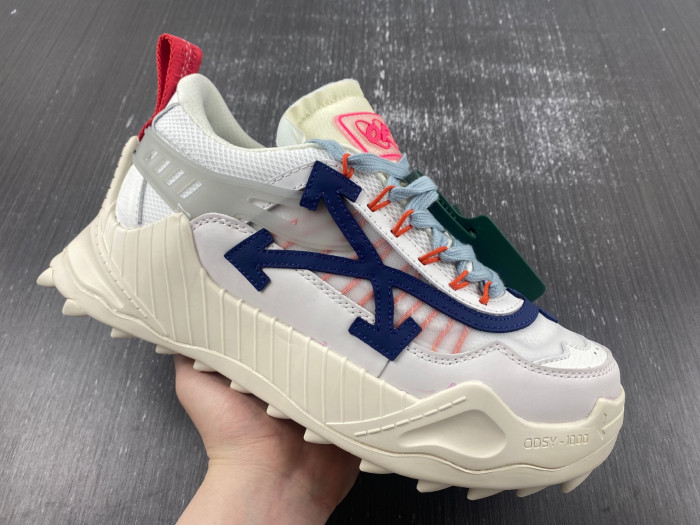 Off-White c/o Virgil Abloh