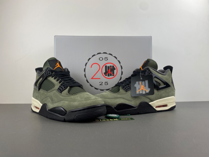 UNDEFEATED x Air Jordan 4 OG