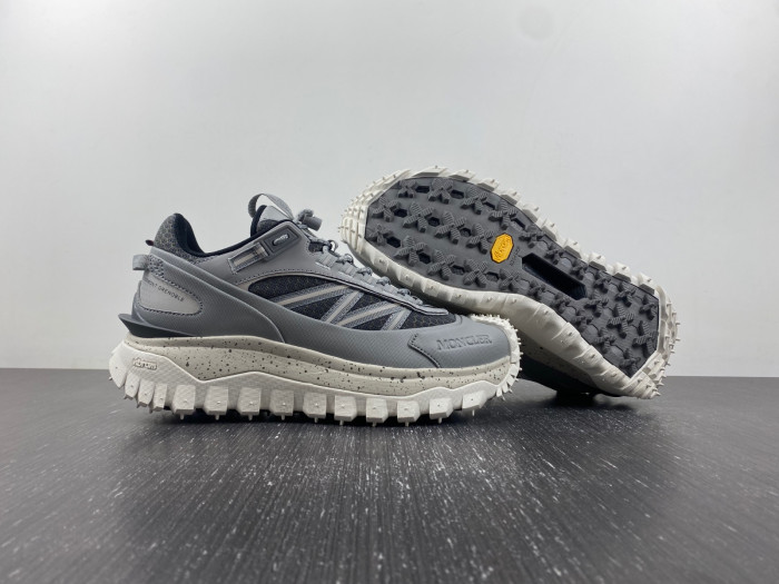 Moncler Trailgrip GTX Gray