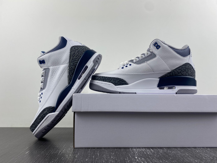 Air Jordan 3 “Midnight Navy” CT8532-140