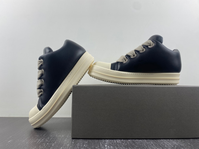 Jumbo Laced Padded Low RU02C7893 LLPW2