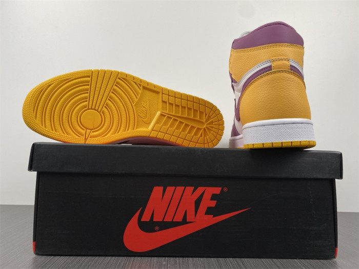 Air Jordan 1 High OG “Brotherhood”