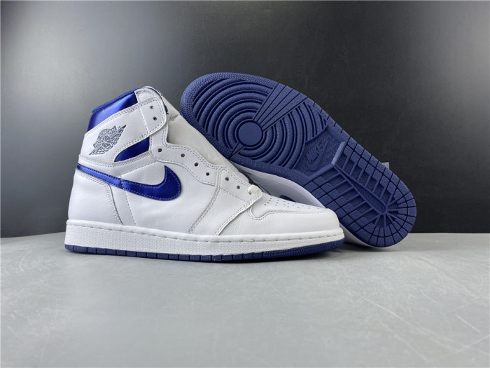 Jordan 1 Retro Metallic Navy (2016) 555088-106