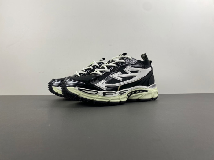 Off White C/O Virgil Abloh