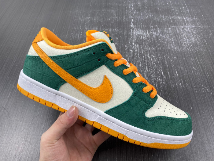 5K1 Nike SB Dunk Low Pro 304292-383