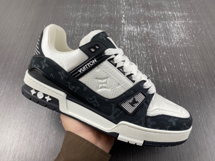 Louis Vuitton LV trainer