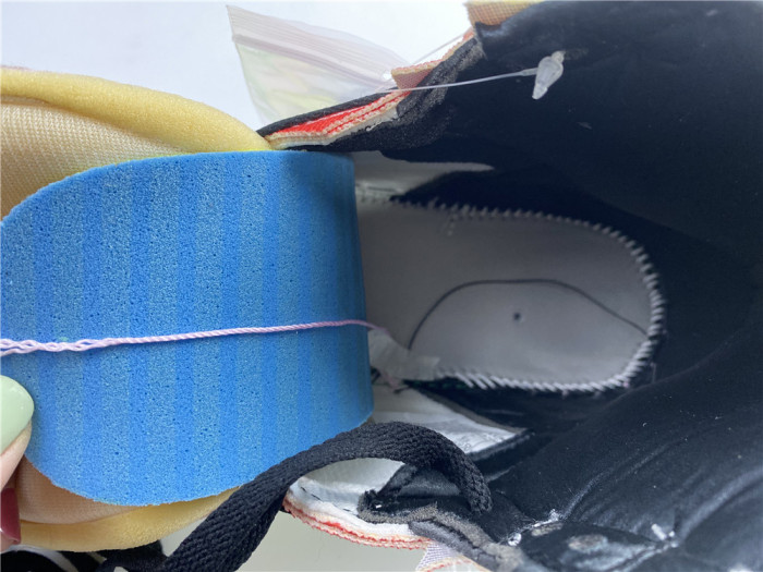 Jordan 1 J Balvin x Air Jordan 1 High OG DC3481-900