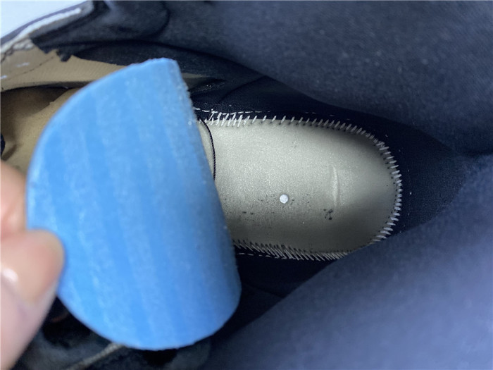 Jordan 1 Retro High Royal Toe 555088-041