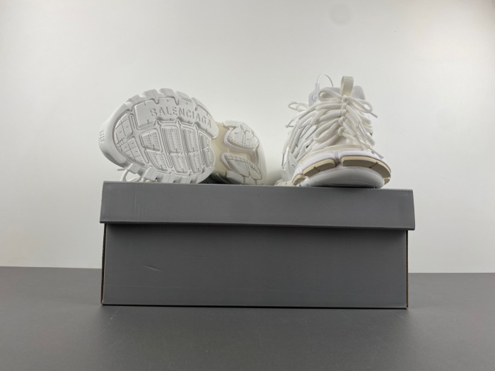 Ba*len*cia*ga track 786281 w3co1 2000