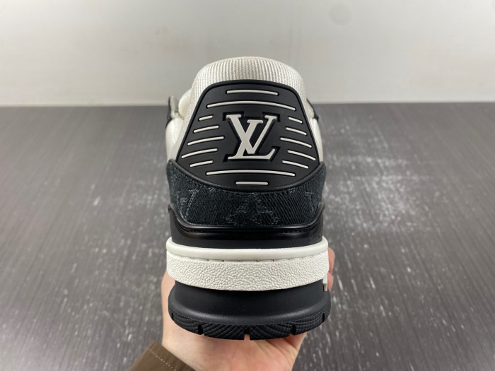 Louis Vuitton LV trainer