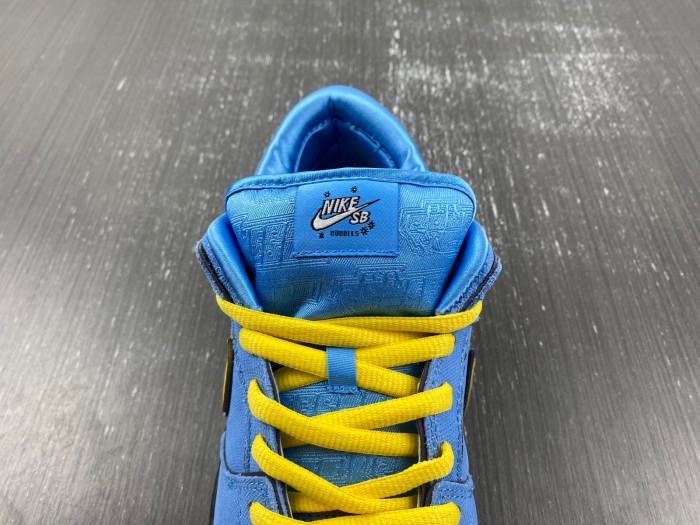 Nike SB Dunk Low “Bubbles” FZ8320-400