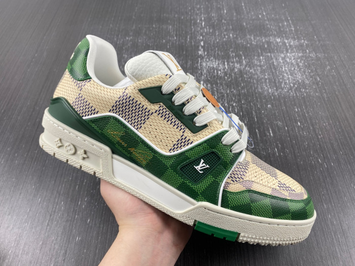 LV ARCH LIGHT SNEAKER