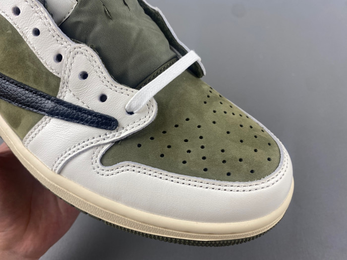 Travis Scott x Air Jordan 1 Low OG DM7866-200