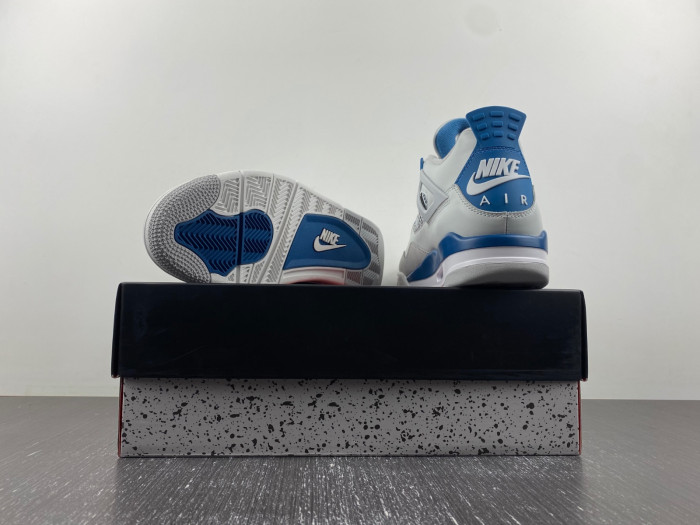 Air Jordan 4 "Military Blue" FV5029-141