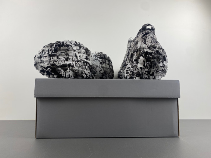 Ba*len*cia*ga  white/black 685613-w2rg19010