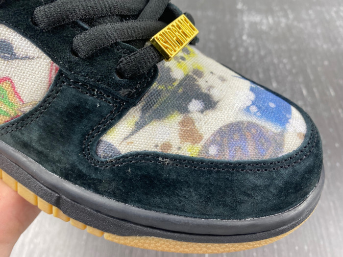 Dunk SB Svp*me × Nike Dunk Low “Rammellzee” FD8778-001