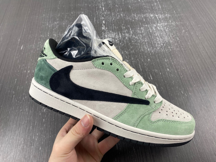 Travis Scott x Air Jordan 1 Low DM7866-813