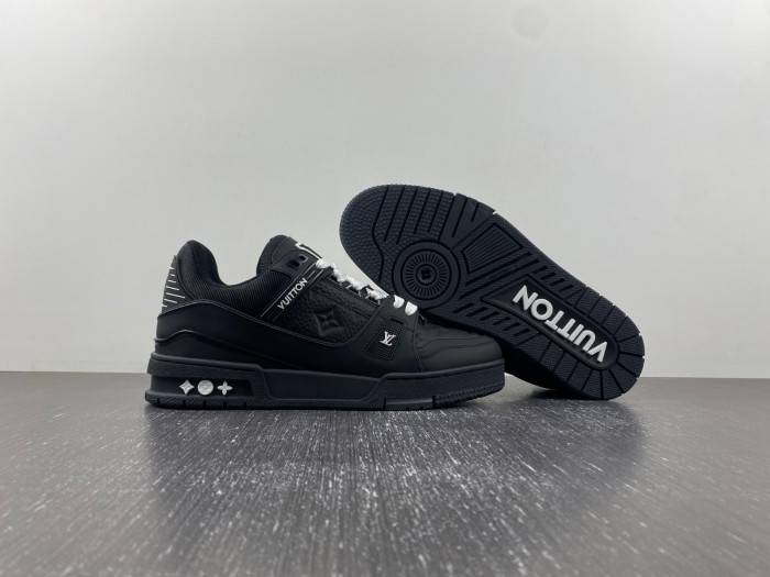 l**is V*t*n trainer all black embossing