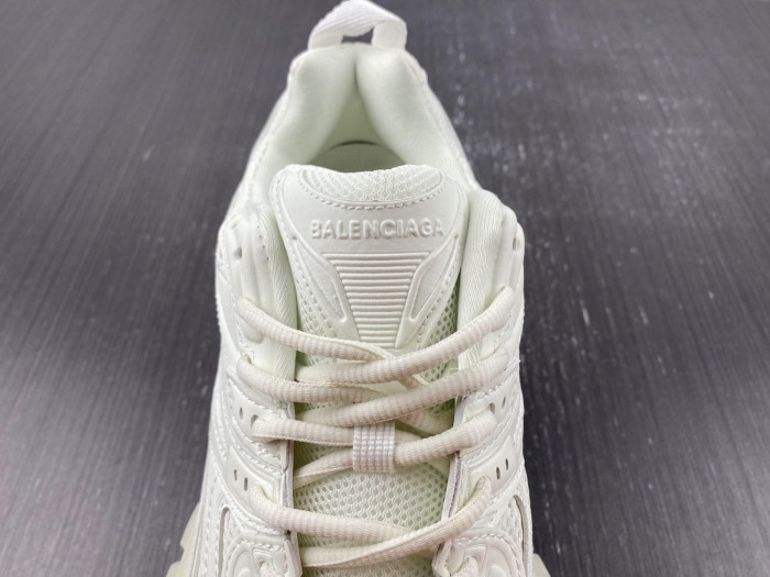 Ba*len*cia*ga Ba*len*cia*ga track trainer 685613w2ra69700