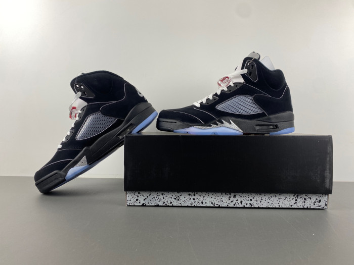 Air Jordan 5 “Black Metallic Reimagined” HF3975-001