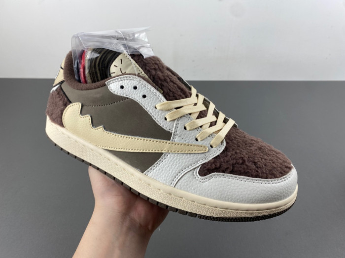 AIR JORDAN 1 LOW TRAVIS SCOTT LABUBU DM7866-717