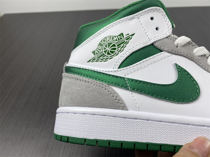Jordan 1 Mid Grey Green DC7294-103