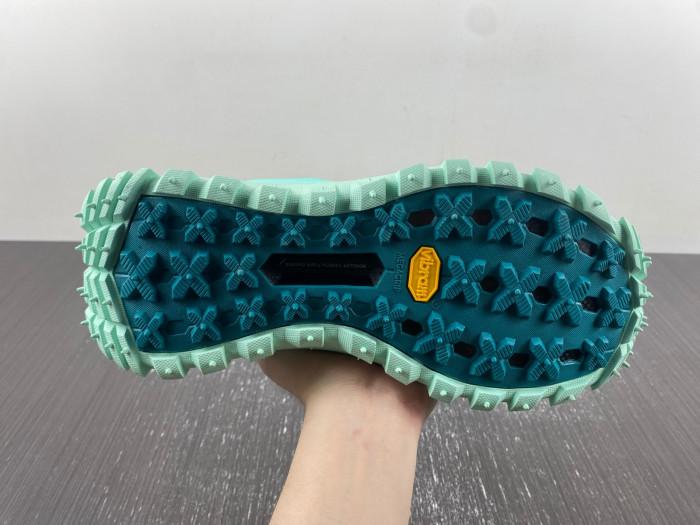 Moncler Trailgrip Gore-Tex