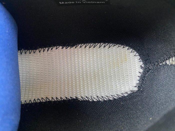 Moncler Trailgrip Gore-Tex