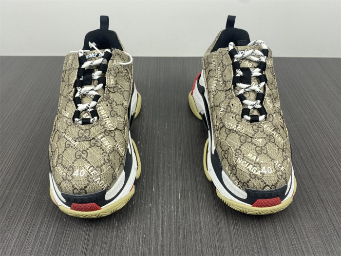 gc x Ba*len*cia*ga sneaker 681066ulz10 9795