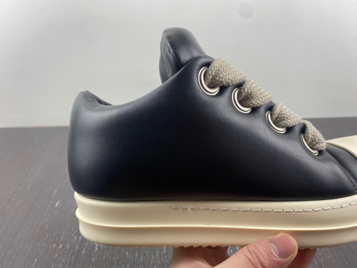 Jumbo Laced Padded Low RU02C7893 LLPW2