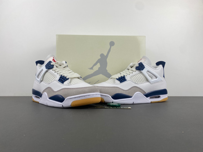 Nike SB x Air Jordan 4 “Navy” (2025) DR5415-100