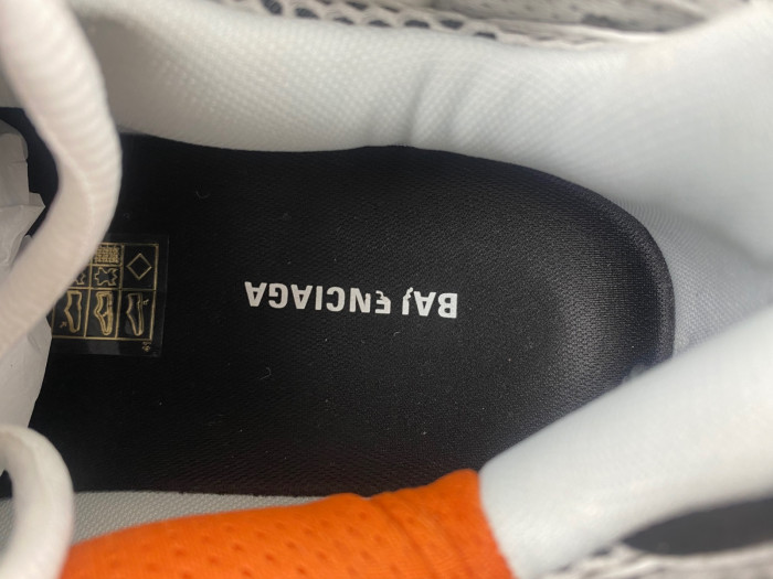 Balenciaga Runner 772774-W3RBW-9168