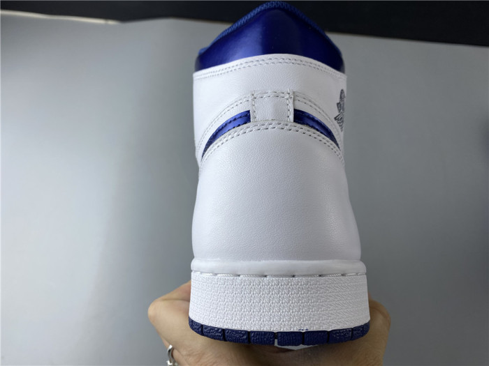 Jordan 1 Retro Metallic Navy (2016) 555088-106