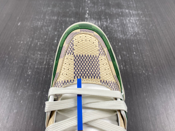 LV ARCH LIGHT SNEAKER