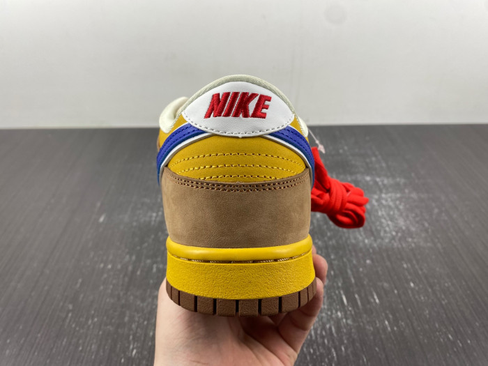 NIKE Dunk Low ” Newcastle Brown Ale ” 313170 741