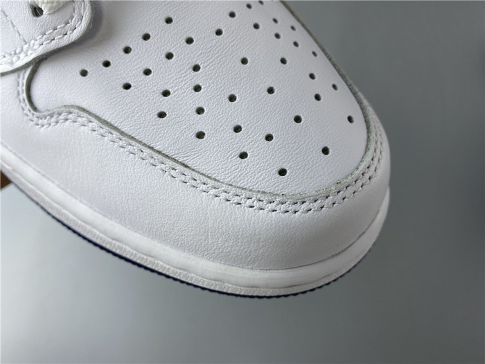 Jordan 1 Retro Metallic Navy (2016) 555088-106